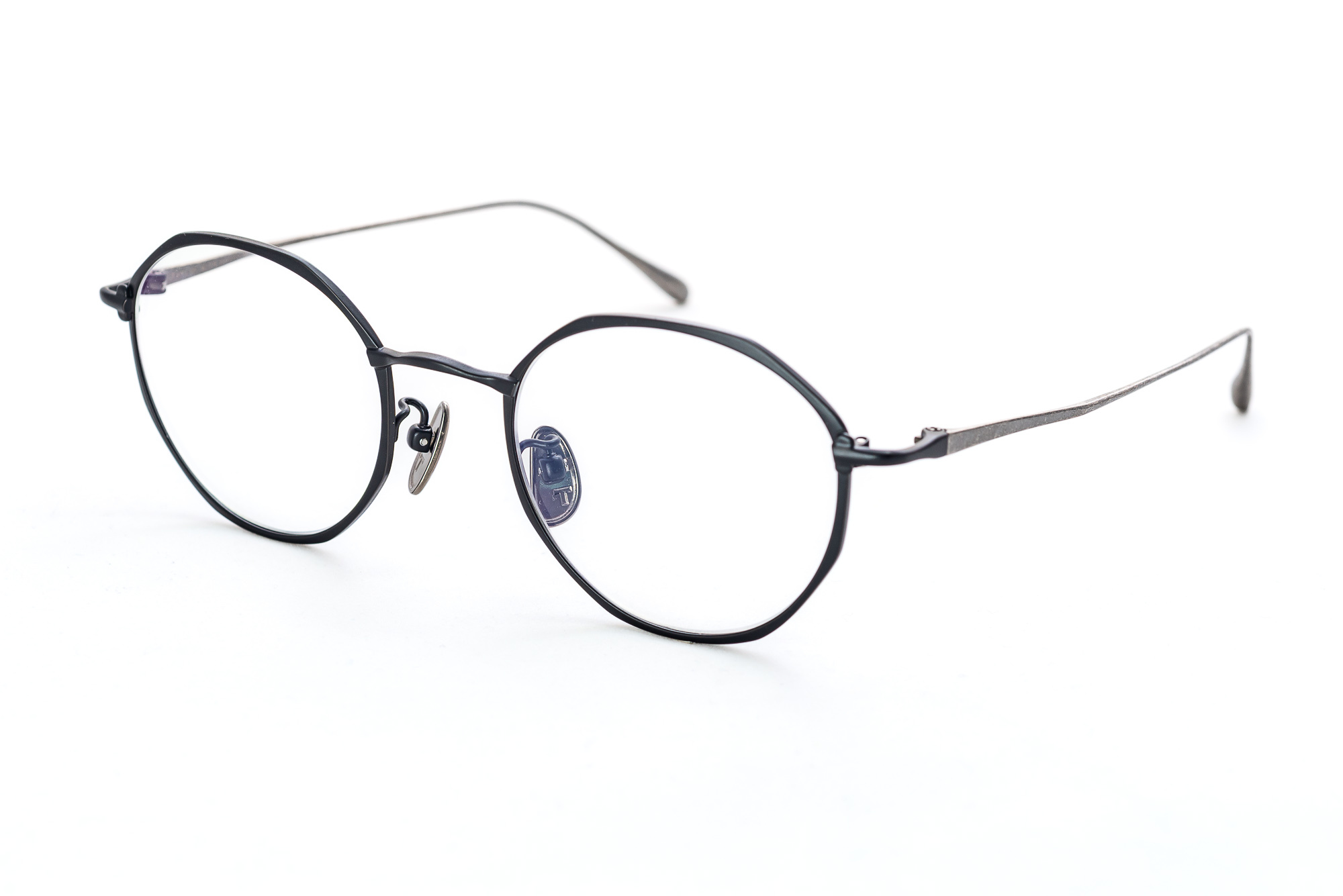 TAYLOR WITH RESPECT - Trim - Taylor with Respect X The New Black Optical 聯乘特別黑色版