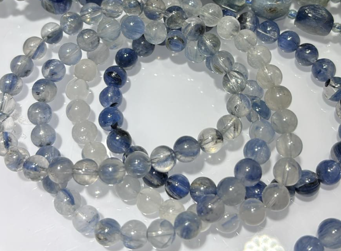250822 - B32 6mm+冰種玉化藍晶手串