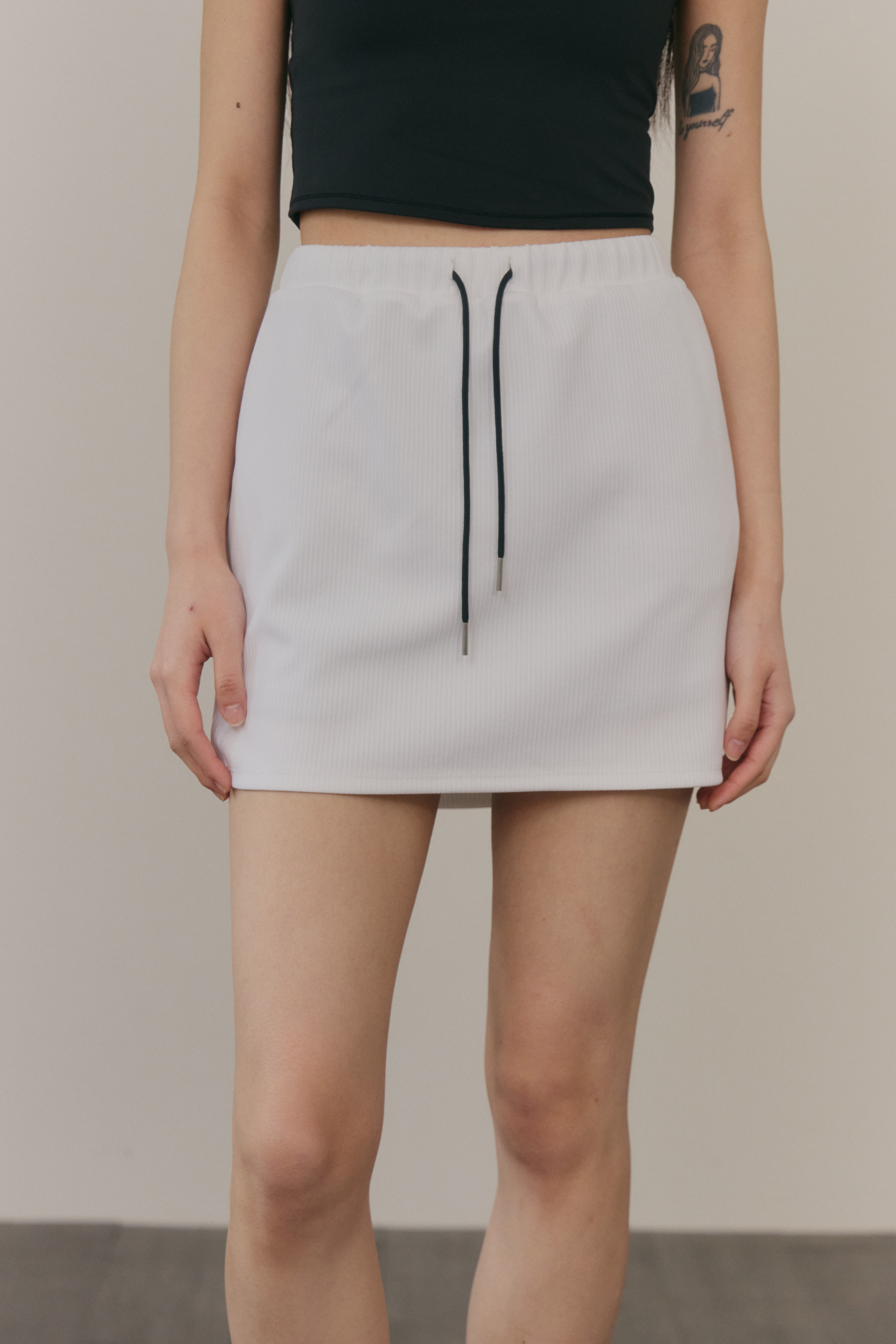 撞色抽繩褲裙- 白