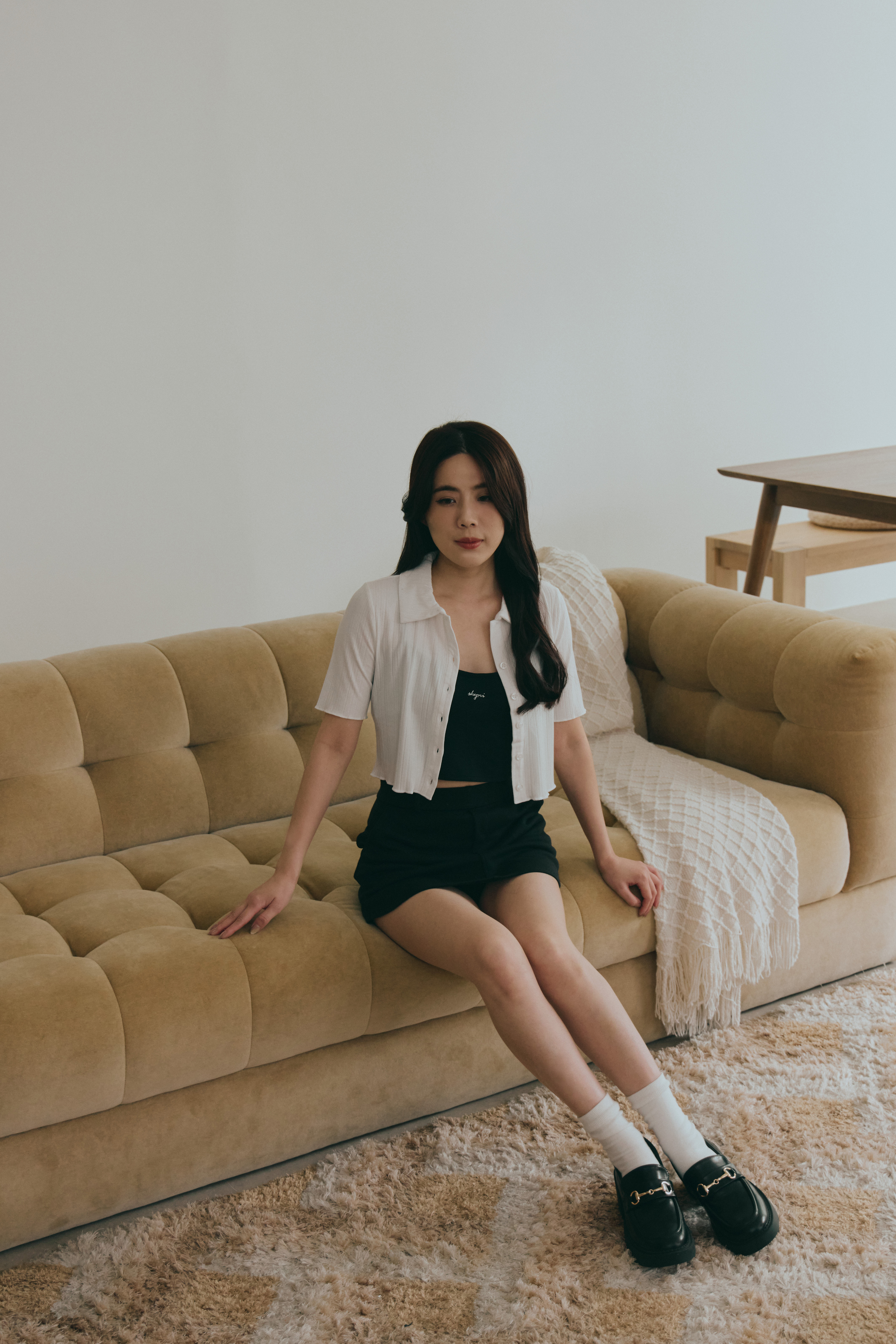 開領針織短版襯衫- 白