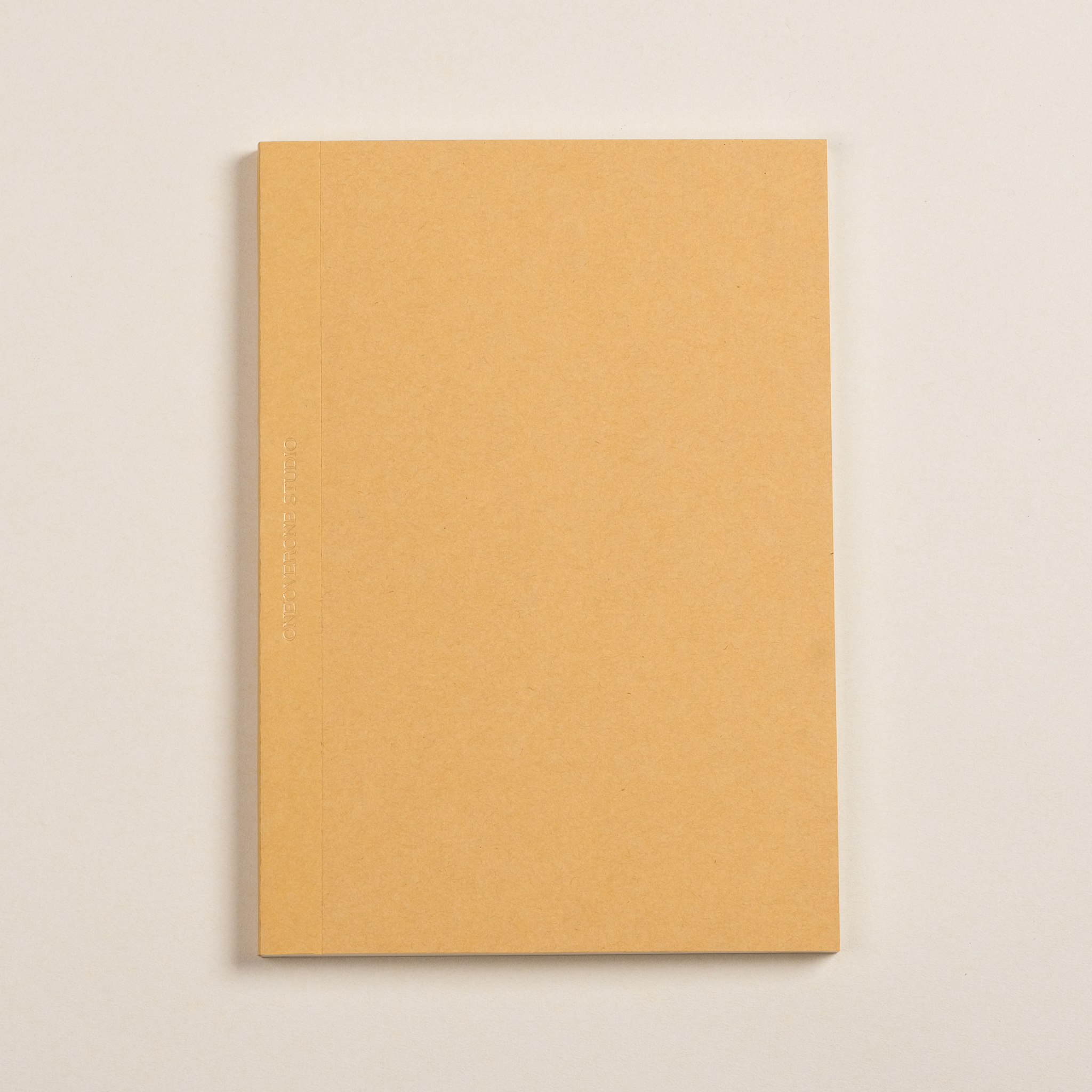 米色68磅 / 4mm方格 巴川紙筆記本 / A5-山野黃 / 一分之一工作室 臺灣