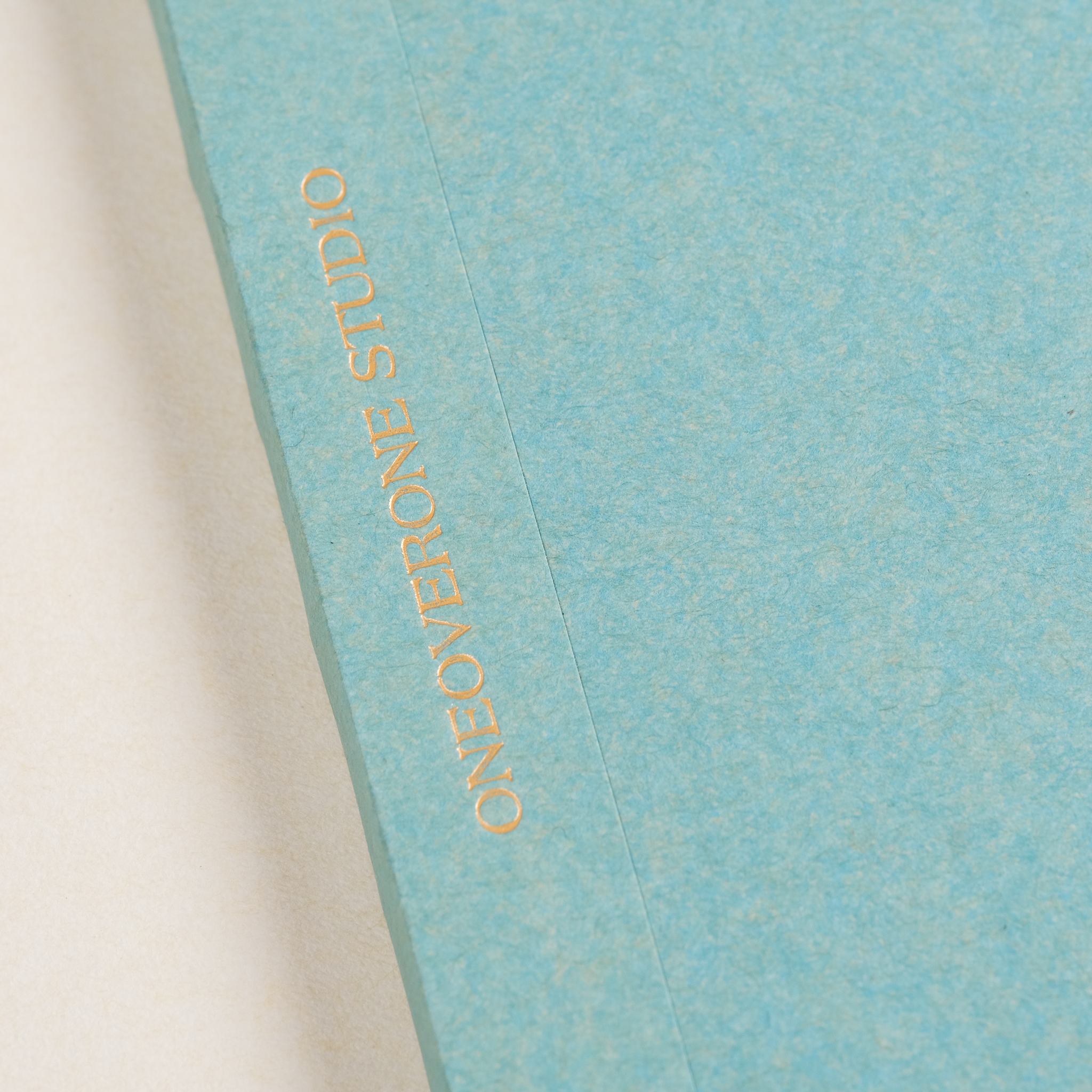 米色68磅 / 4mm方格 巴川紙筆記本 / A5-山野綠 / 一分之一工作室 臺灣