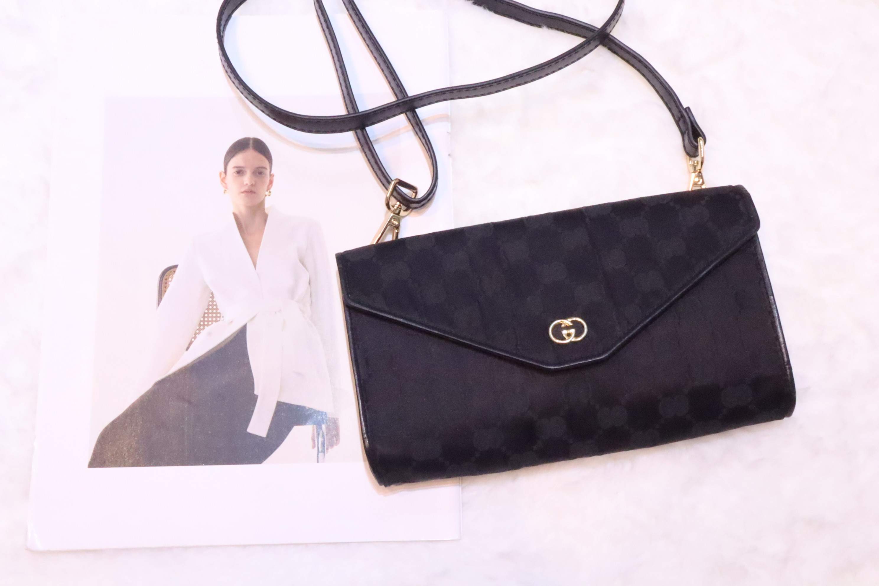 Gucci vintage mini bag🖤