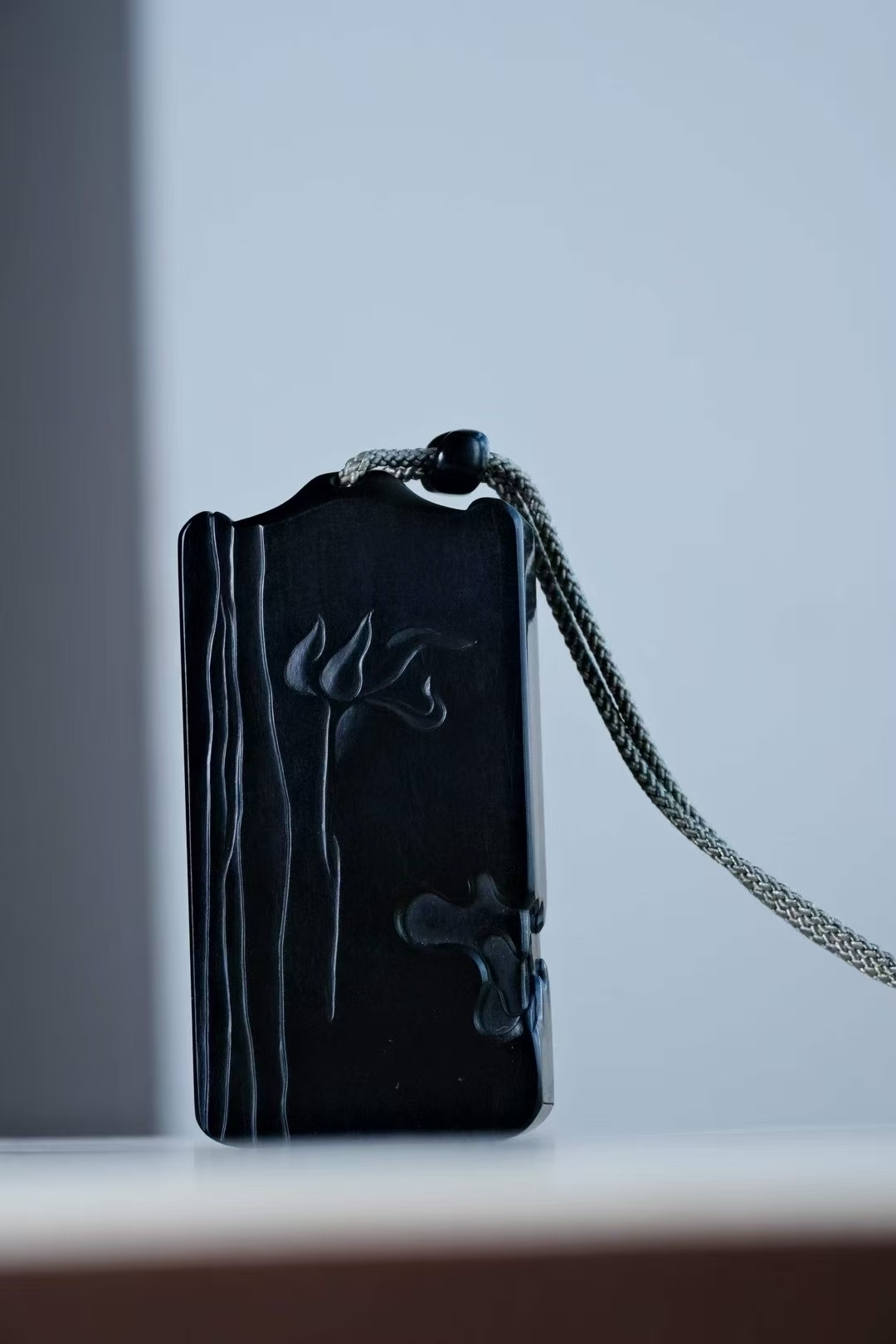 726719 和田玉塔青觀音造像