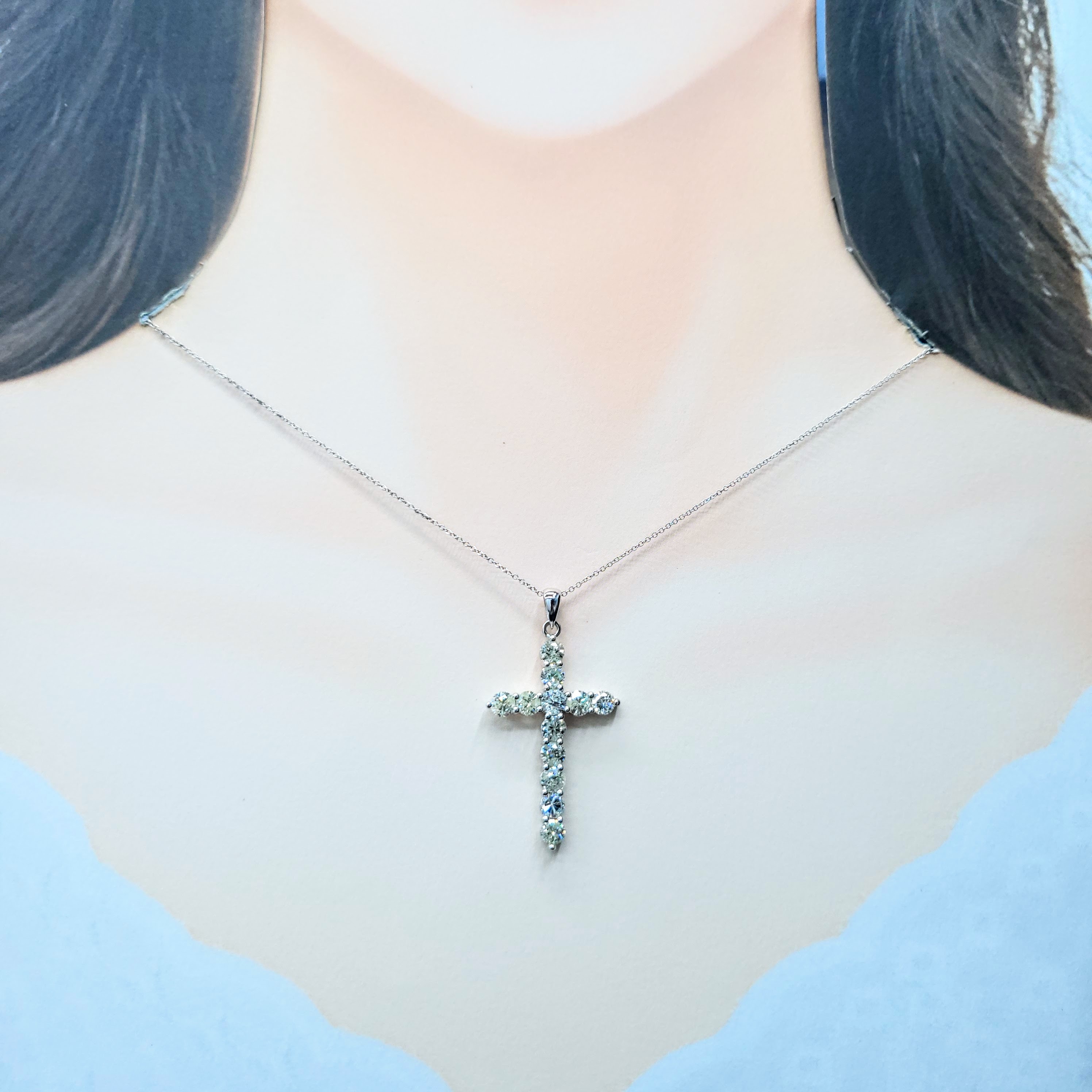 18K White Gold 2.88ct Diamond Pendant