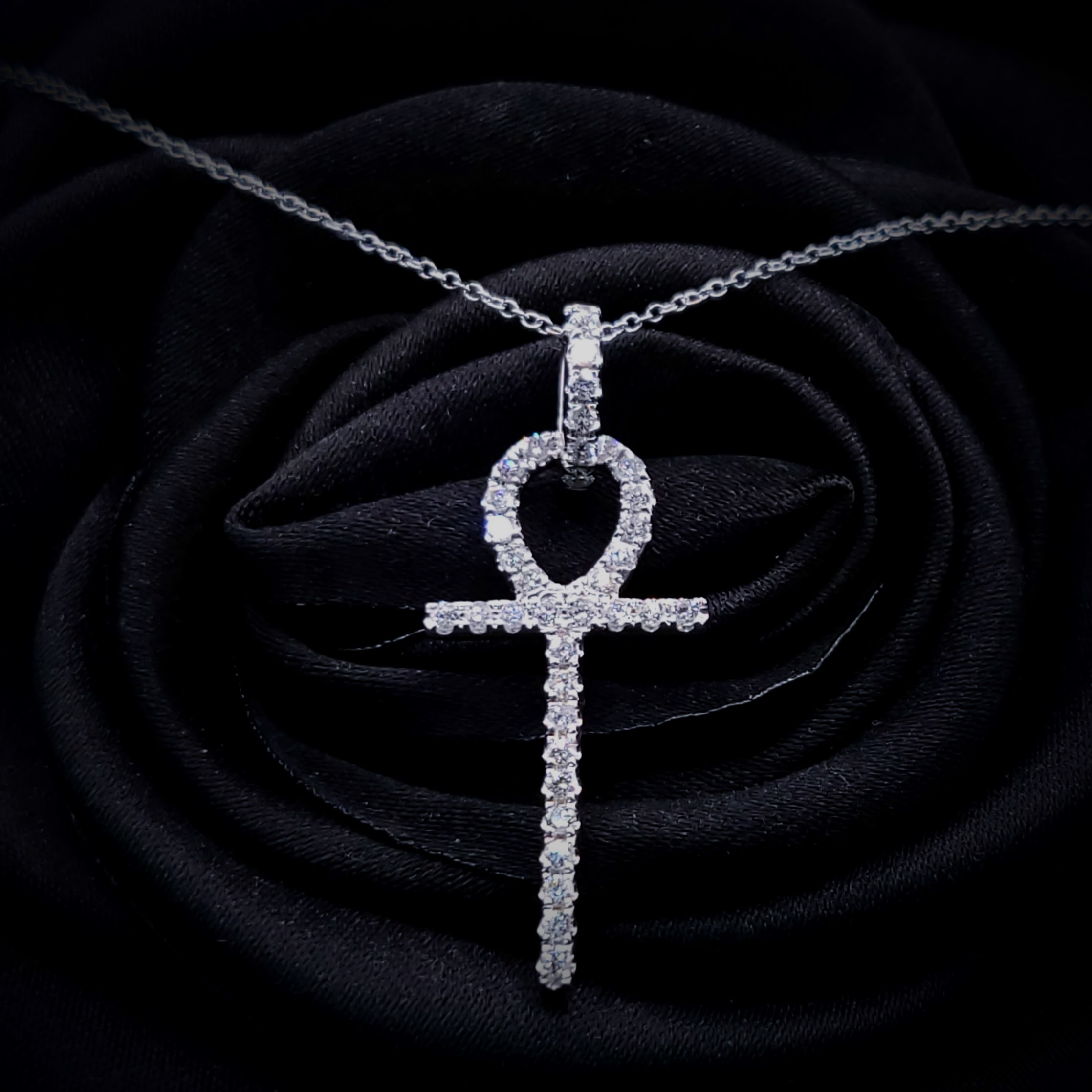 18K White Gold 0.51ct Diamond Pendant