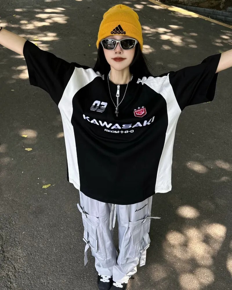 KTQ STORE ‧ Kawasaki 半拉鍊 美式賽車短踢 兩色