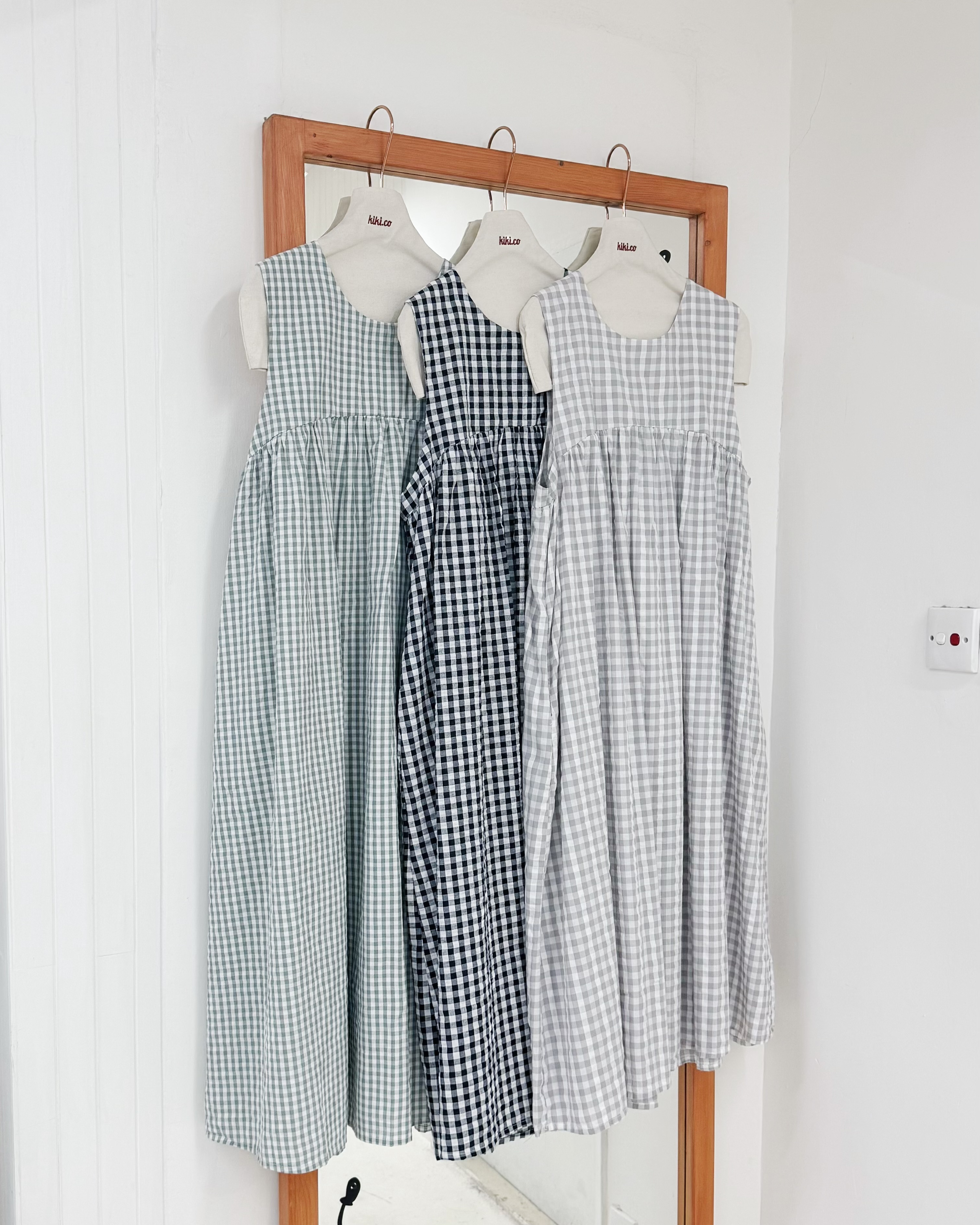 格紋背綁粗帶背心Onepiece