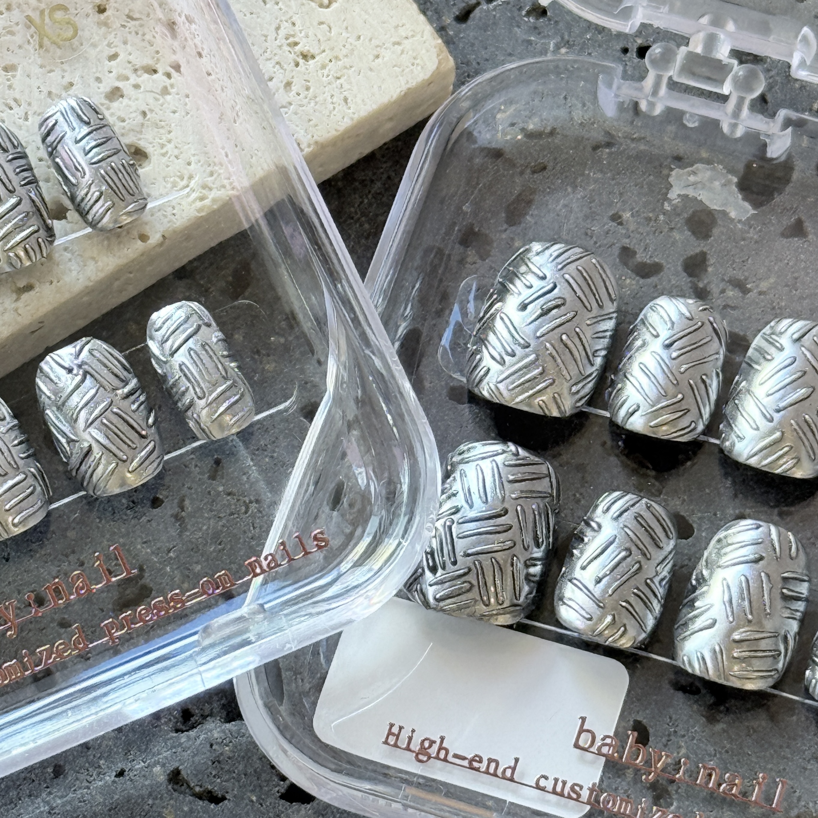 baby:nail ︳Industrial Steel Plates Pattern。Hand-made