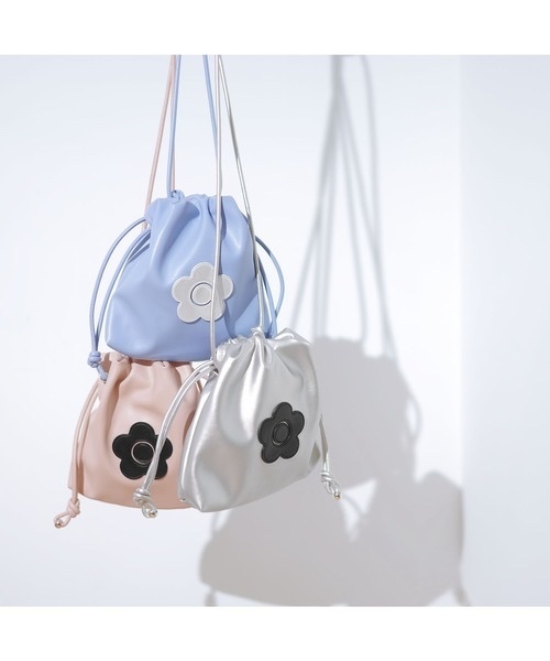 MARY QUANT / Daisy Patch Drawstring Shoulder Bag