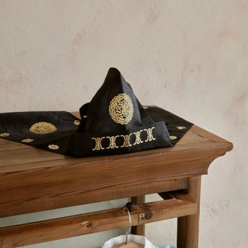 25F/W DTD彩帶童韻傳統風~男童款幅巾