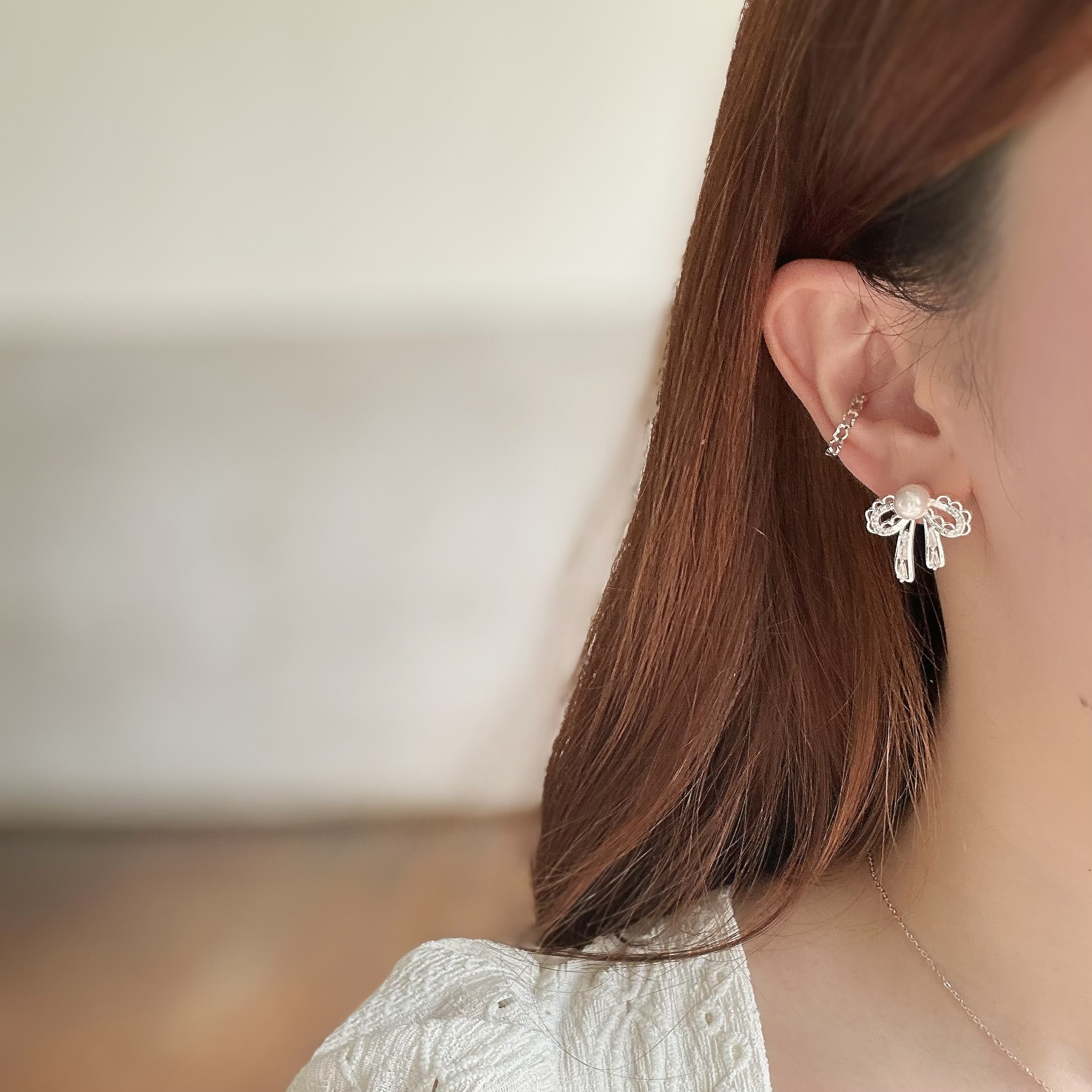 Q115蕾絲珍珠蝴蝶結耳針