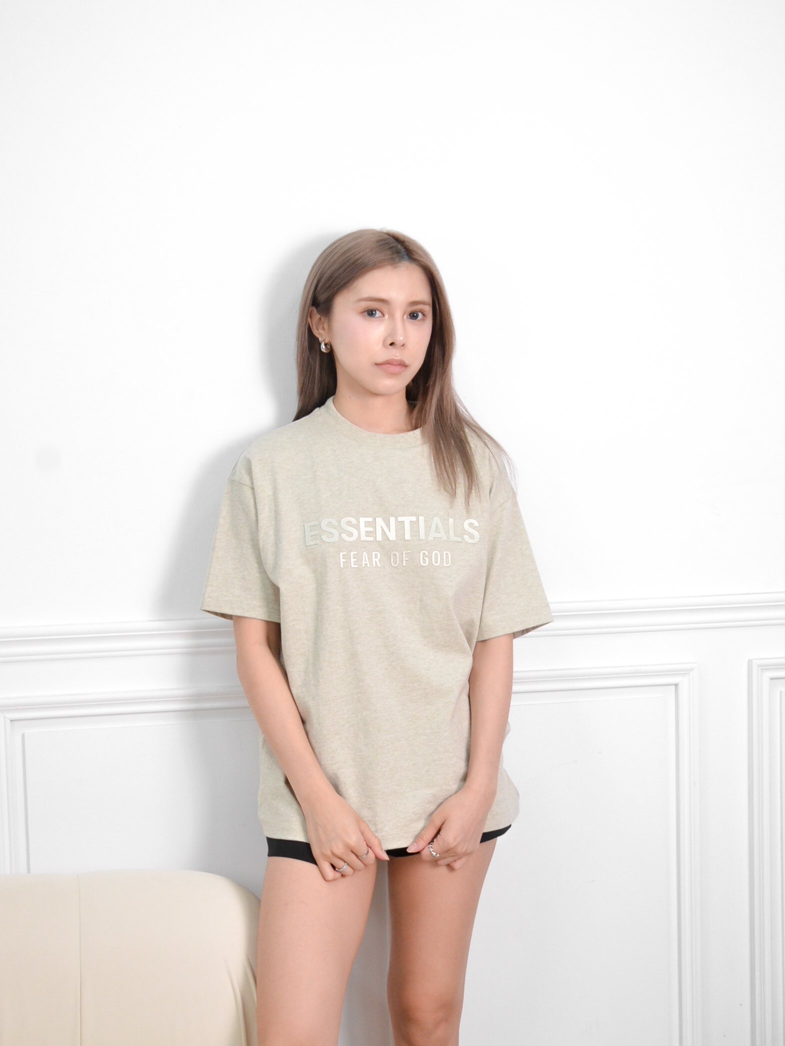 Essentials 金屬質感logo短袖 深灰/淺灰 (青年版)