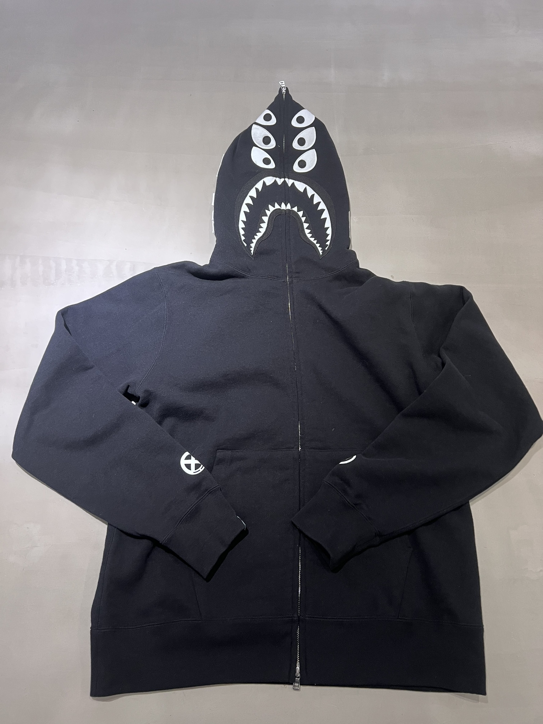 BAPE黑色外套