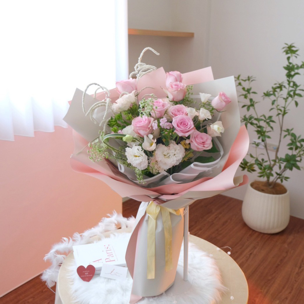 鮮花花束 / 9朵玫瑰花束+配花＆葉子(粉色系）