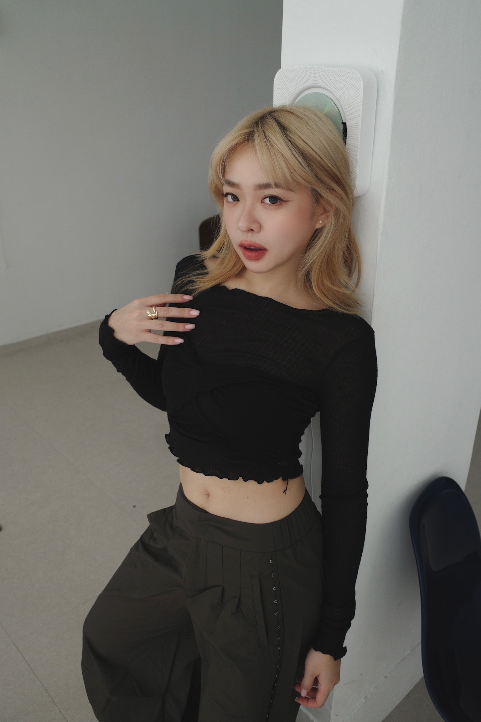 <女裝現貨💗> AG06 兩件式平口木耳邊透膚上衣 兩色