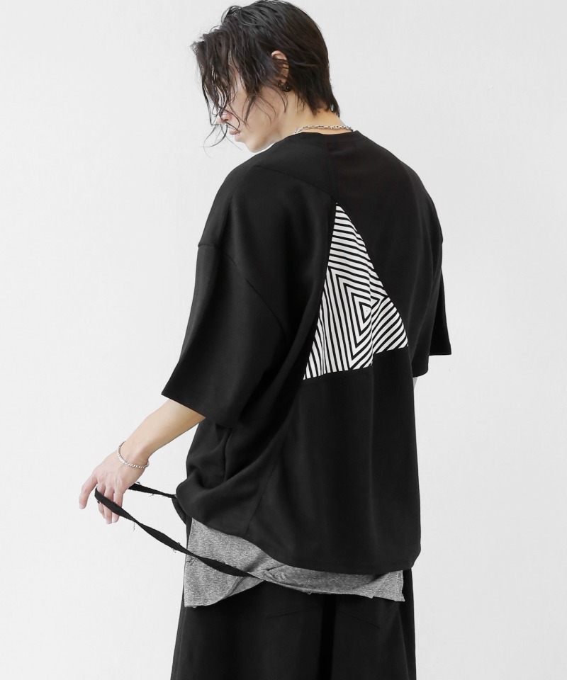 (現貨快閃特價)幾何三角形印花寬鬆短袖上衣