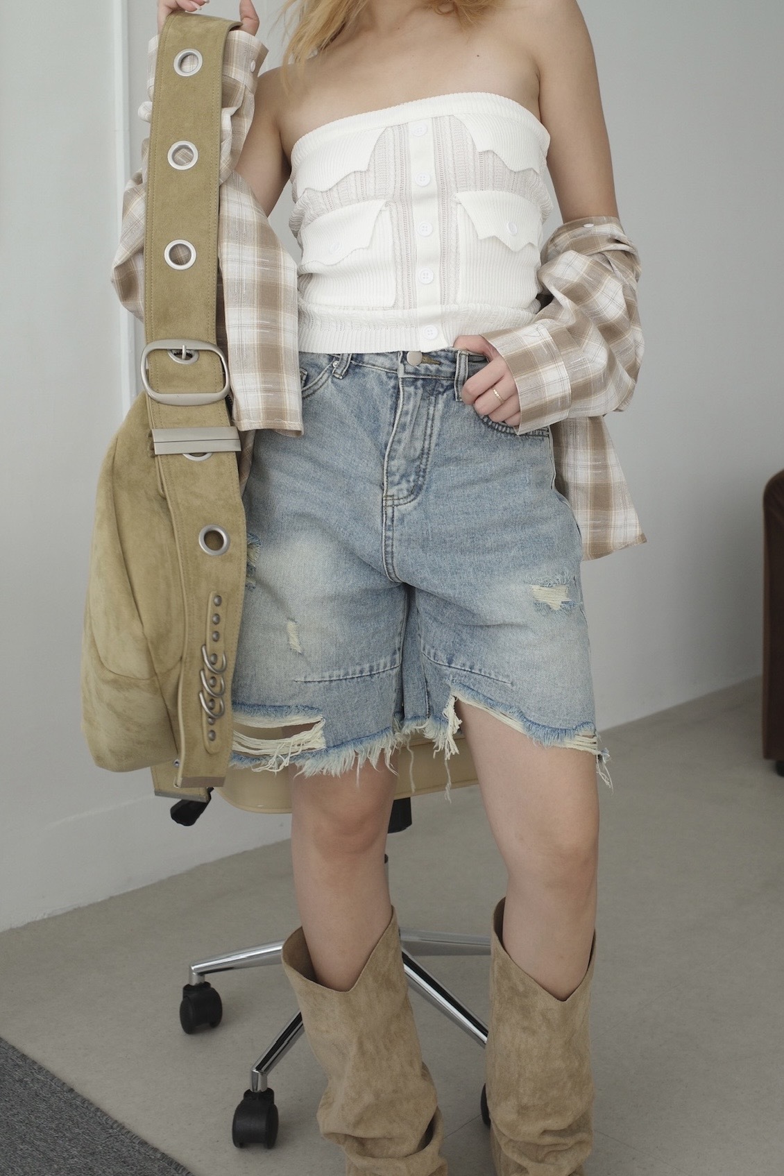 <女裝現貨💗>  AG16 街感刷破洗水牛仔五分褲 兩色