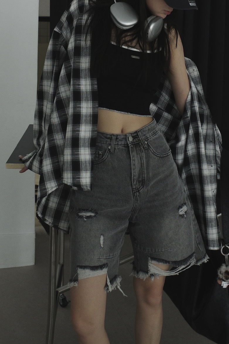 <女裝現貨💗>  AG16 街感刷破洗水牛仔五分褲 兩色