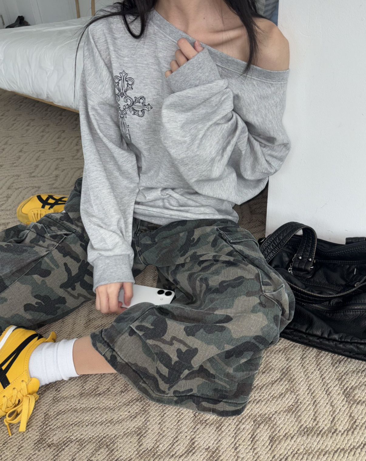 KR SILVER CROSS OFF SHOULDER (3 COLORS)