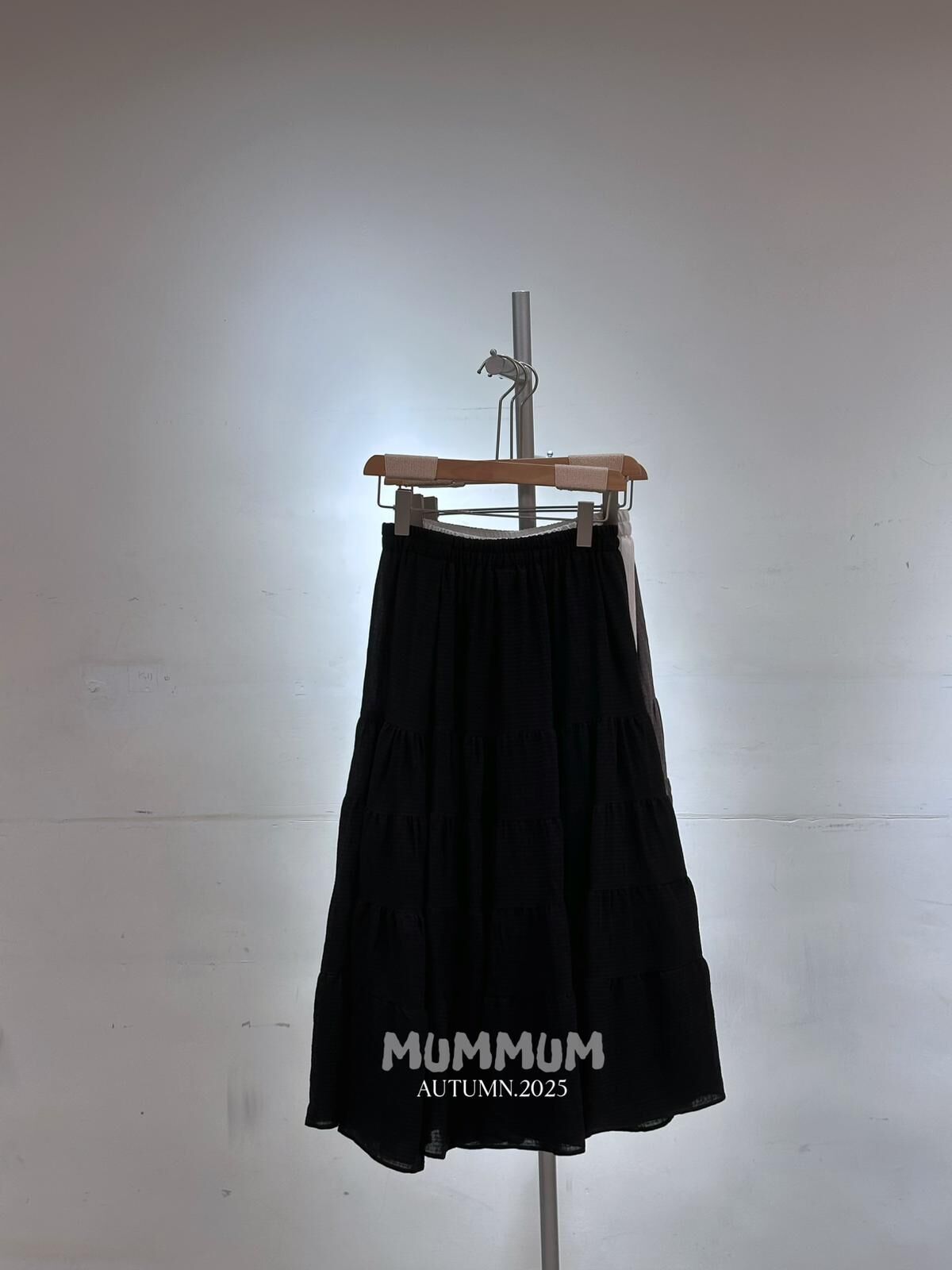 03546a/韓國秋季防皺皺格紋人造絲80%修身層層裙/26-44/44/31