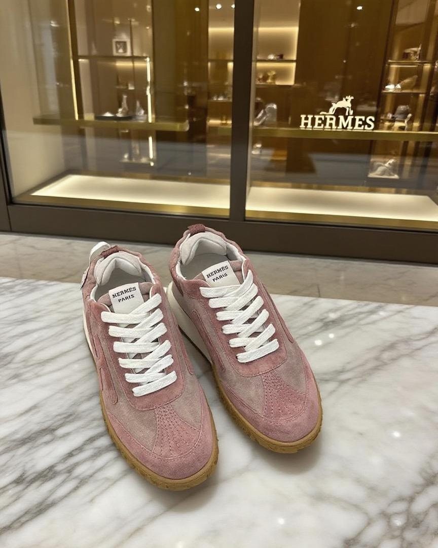 HERME S Jet Sneaker 隱形增高德訓鞋 - 新色豆沙粉