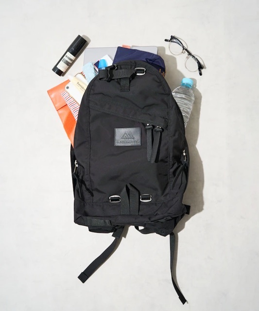日本 GREGORY 別注LEATHER PATCH DAY PACK (26L)