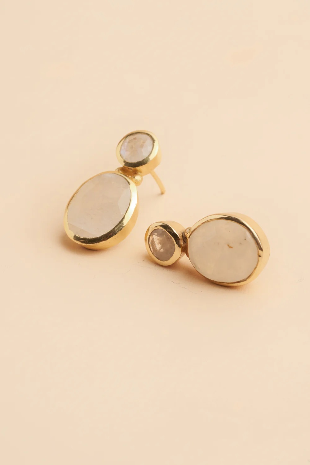 **Shan Shan Earrings Zreinia -   EA-S0155-00 (Rainbow Moonstone)