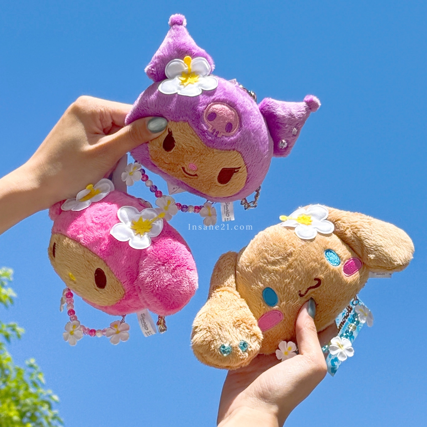 SANRIO 三麗鷗 HELLO KITTY 曬黑 黑皮 日光浴系列 大頭絨毛 鏡子 吊飾