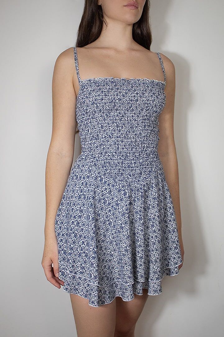 SUBDUED 後綁帶洋裝SHIRRED DRESS