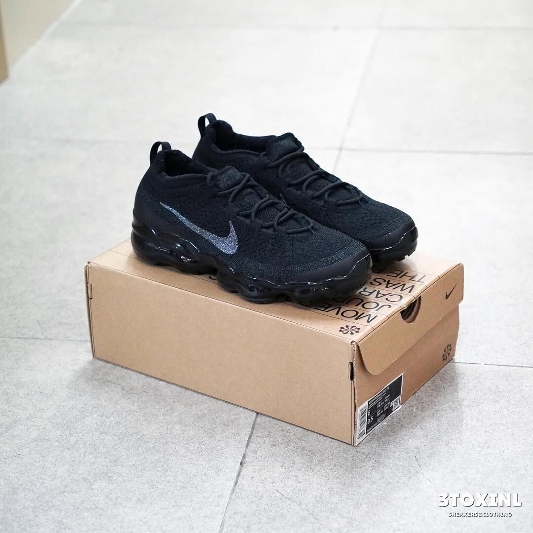 (預訂) Nike Air VaporMax 2023 Flyknit - Triple Black