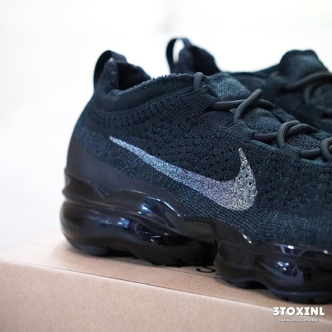 (預訂) Nike Air VaporMax 2023 Flyknit - Triple Black