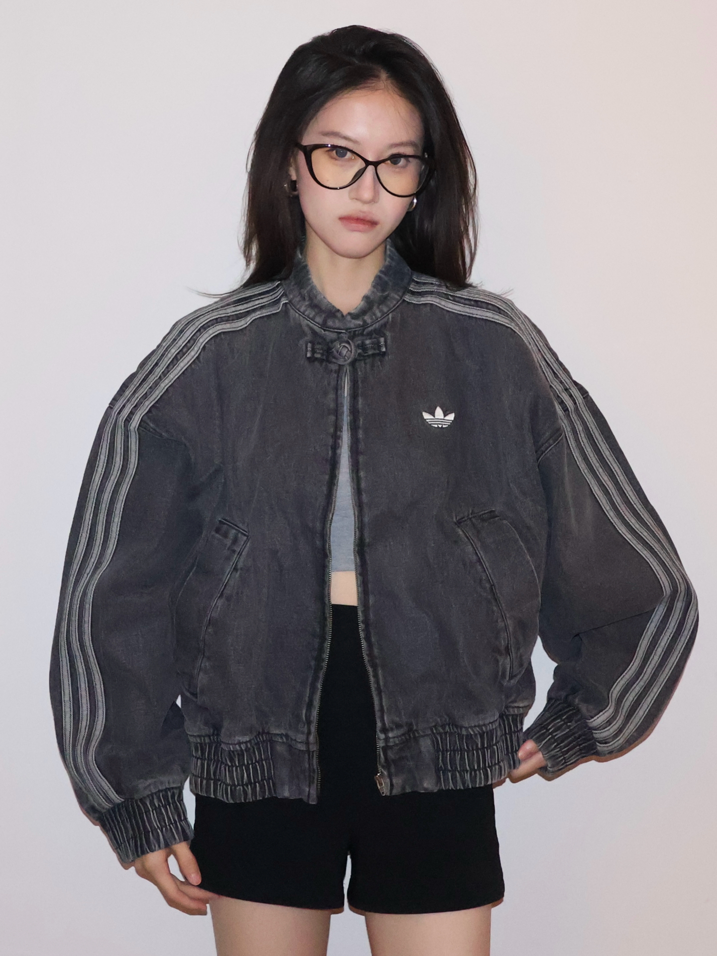 代購-adidas originals CTT CHINESE TT 蛇年限定 中式寬鬆 長袖夾克 外套 牛仔黑/藍