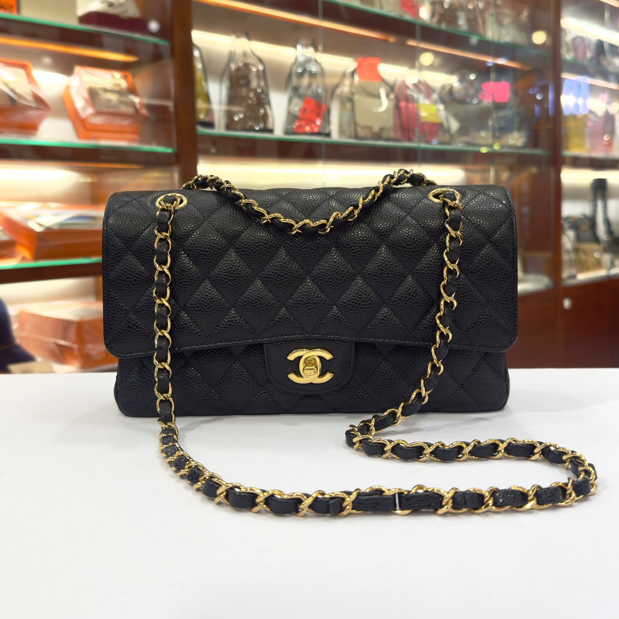 全新CHANEL CF26 A01112 Classic Flag Bag 黑色荔枝皮金扣@30開 #CF25 #BRAND NEW #香榭站正品