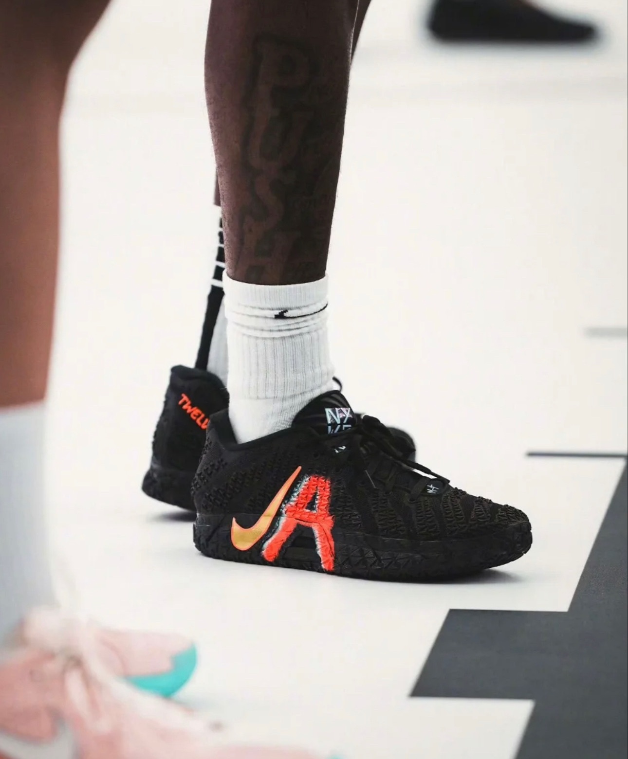 NIKE JA 3 “NY vs NY” JA MORANT 3 紐約莫蘭特塗鴉 IM0464-001