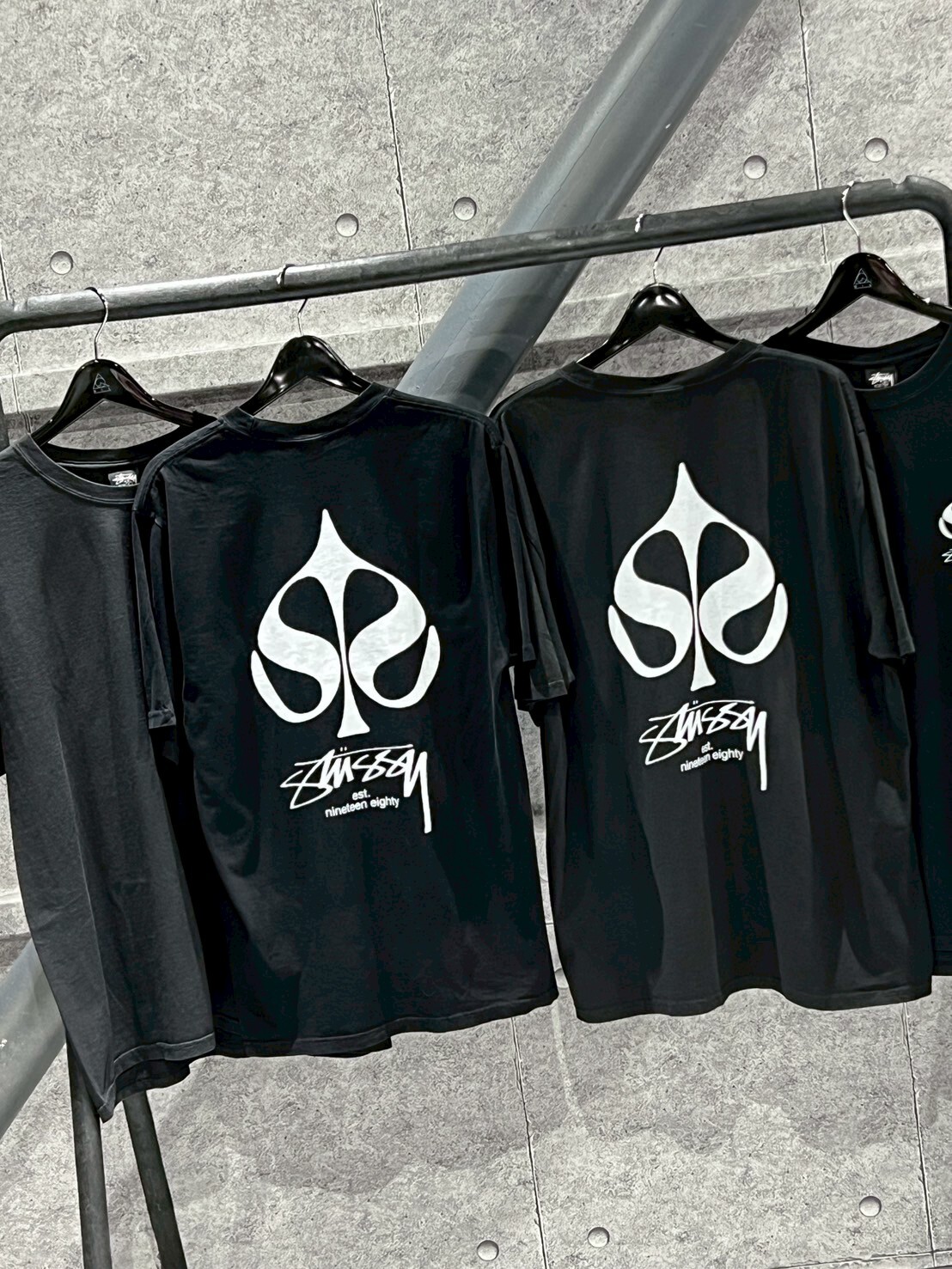 STUSSY SPADE PIG DYED TEE 黑桃Logo 短袖 T