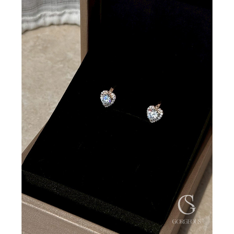 R36 現貨「50分莫桑鑽愛心圈圈耳環(925銀針)」