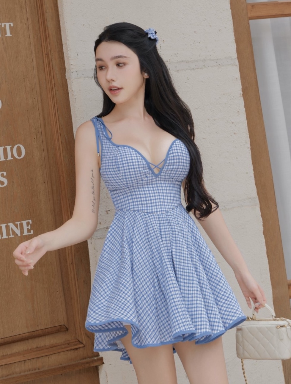 訂製-性感交叉低胸滾邊格紋傘洋