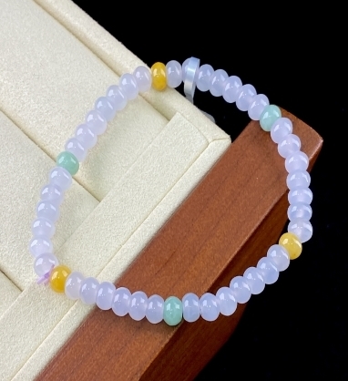 C001 翡翠（A货）三彩多宝算盘珠手串