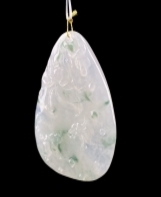 C064 翡翠（A货）冰飘花莲花鱼年年有余吊坠一枚