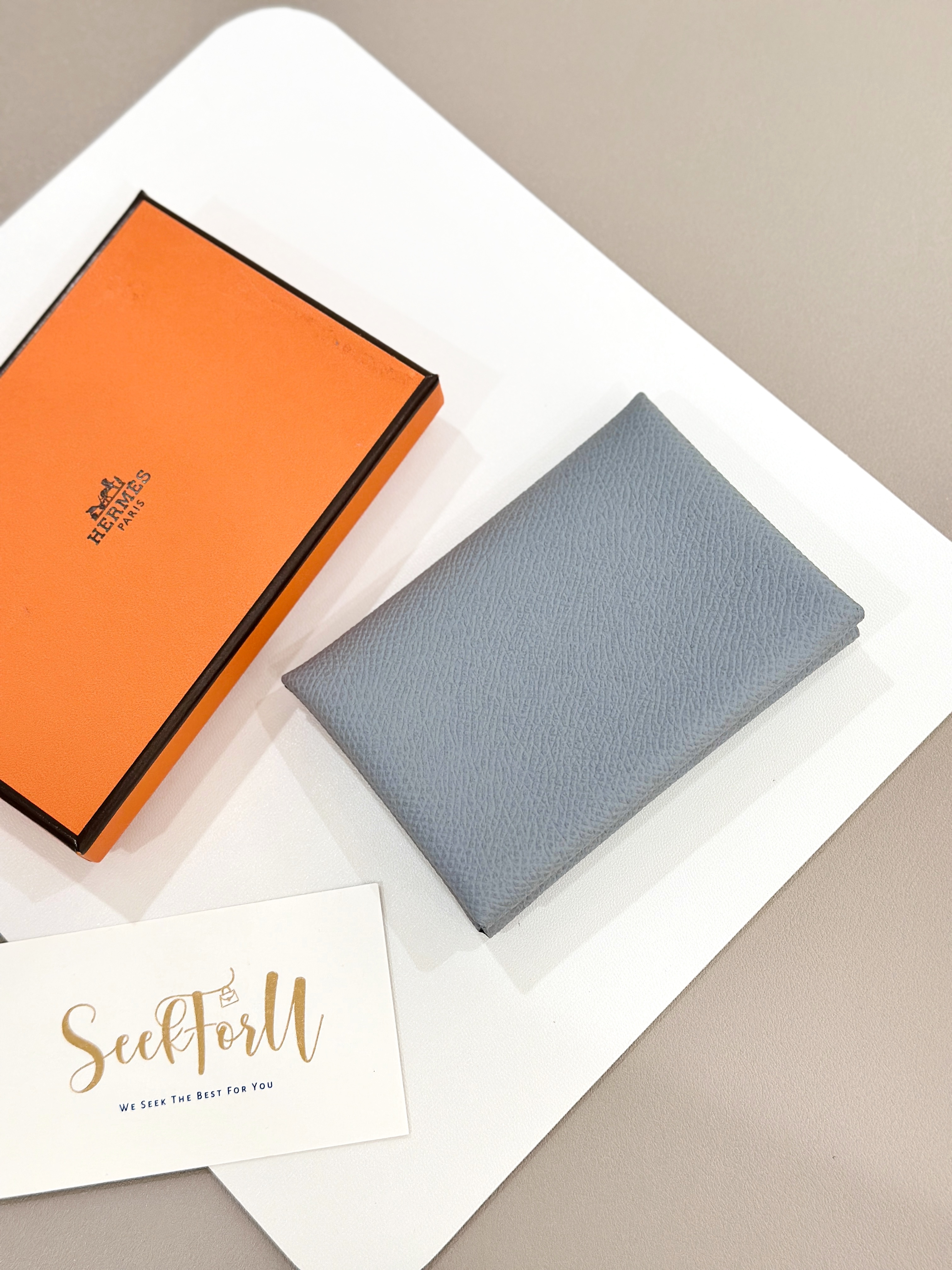 HERMES Calvi Duo Compact Card Holder