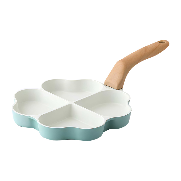 CSS Sweet 20x2.8cm Heart Egg Pan