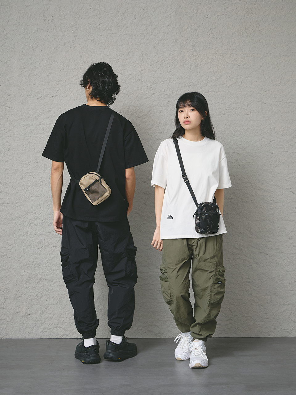 輕便小型斜背包