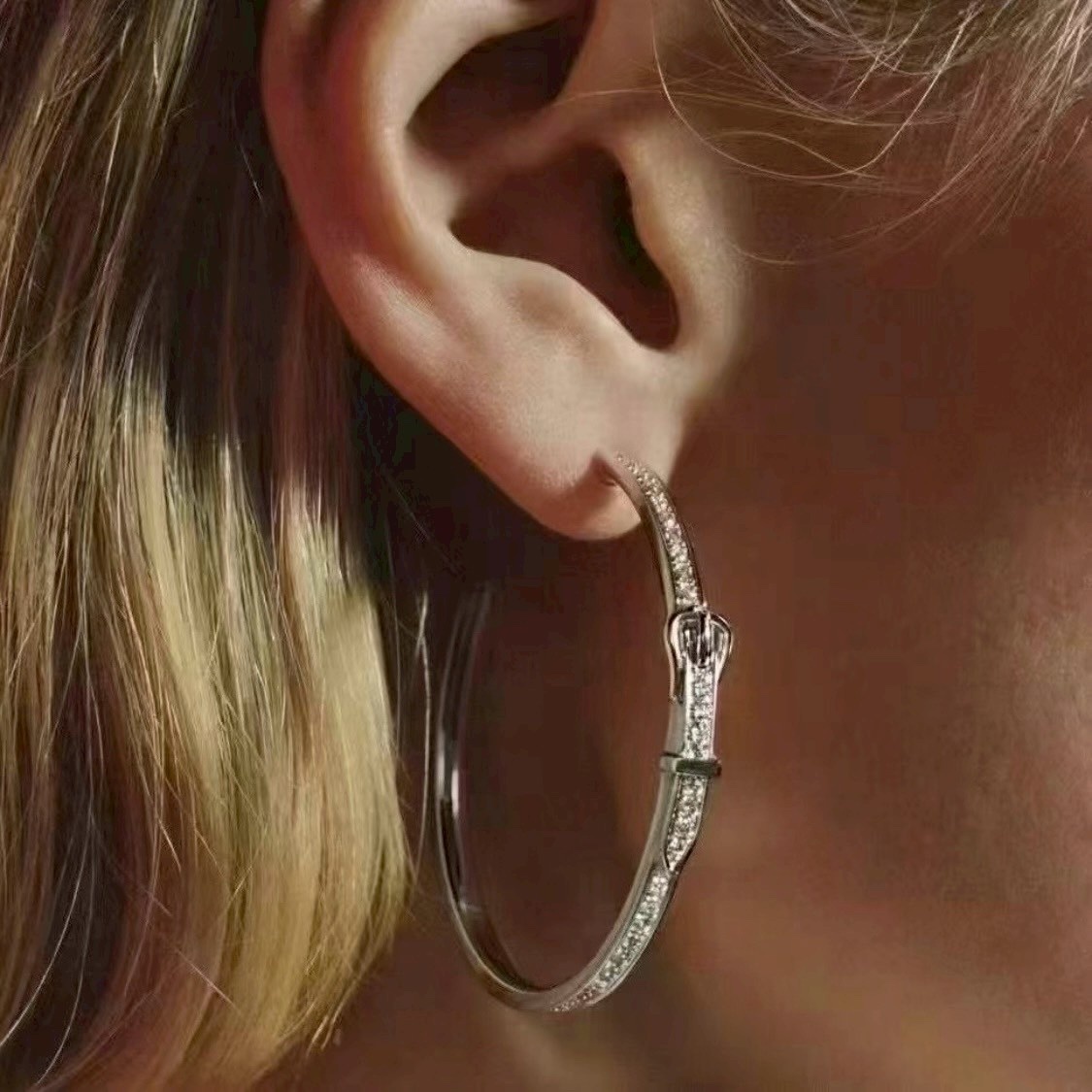 18k”H25 etriviere皮帶扣嵌鑽高奢定製大耳圈