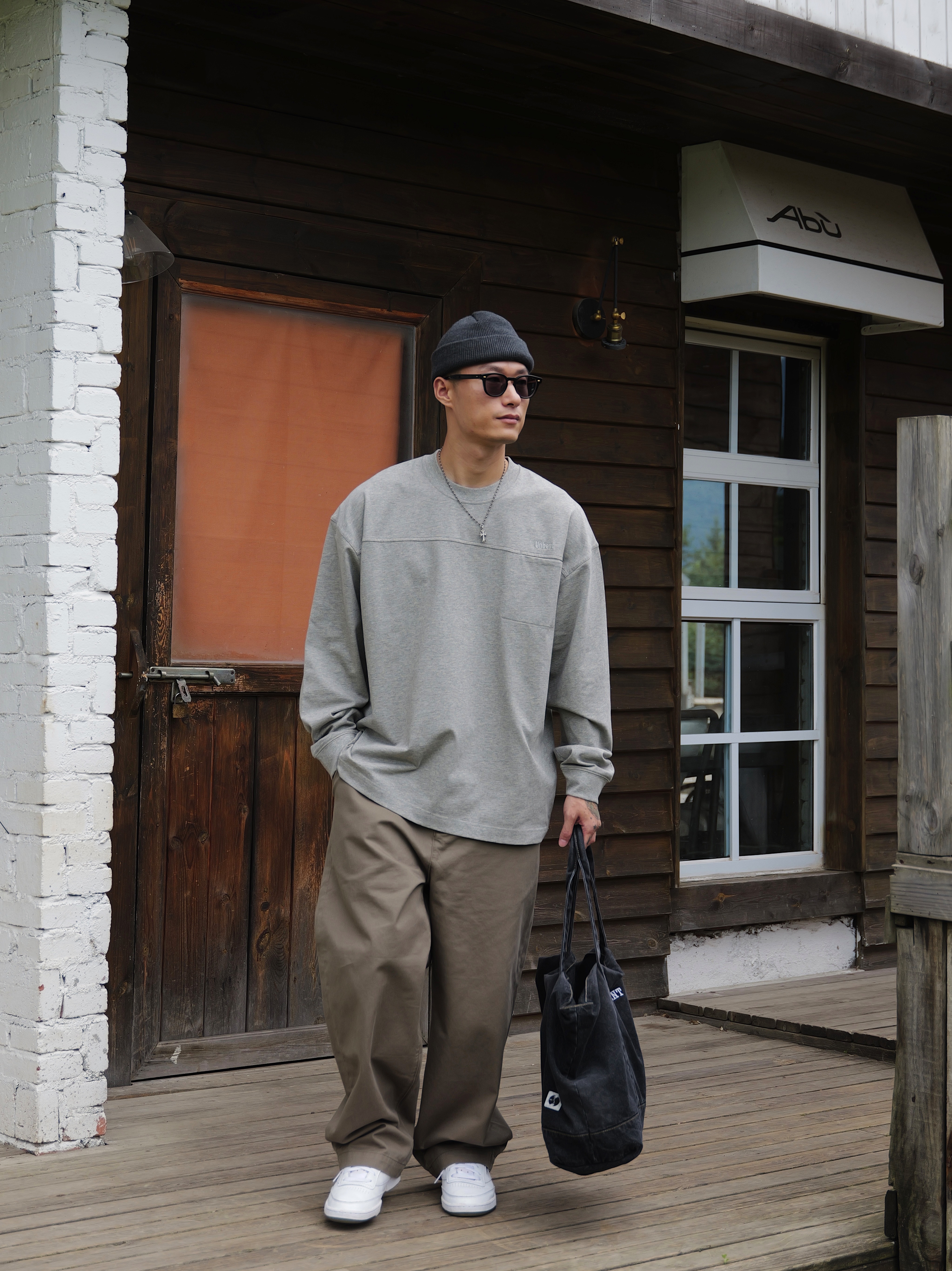 #預購 UNBENT 25AW 百搭純棉刺繡寬鬆 口袋長袖T恤 圓領上衣 長tee 五色