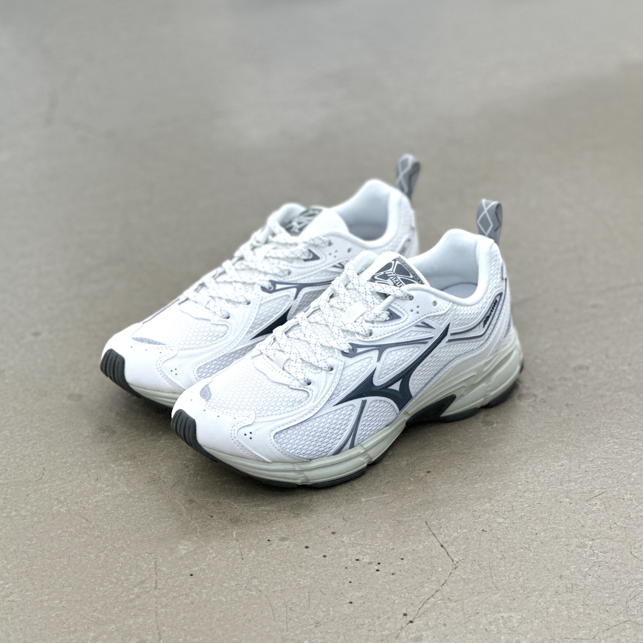 Mizuno Speed 10s White Grey l D1GH240603