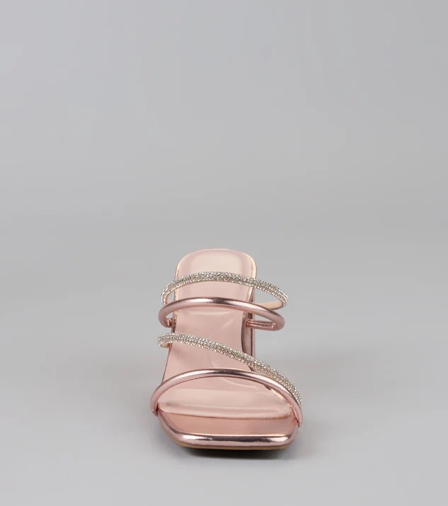 Night Strut 粉紅色 Vegan皮革水鑽飾帶粗跟高跟鞋