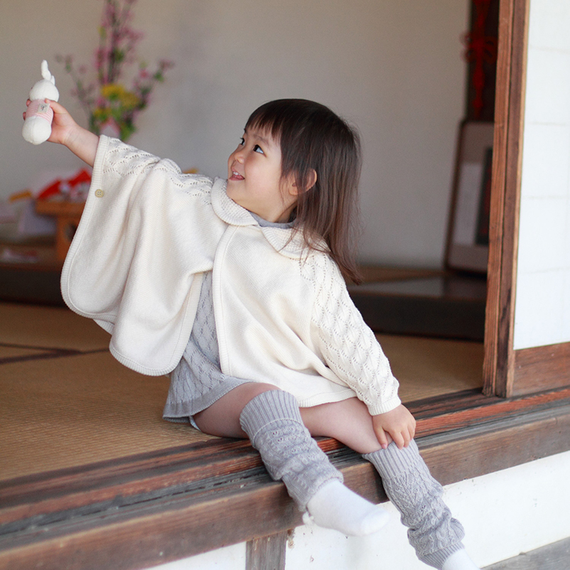 COFUCU 圓領針織有機棉短斗篷-米白