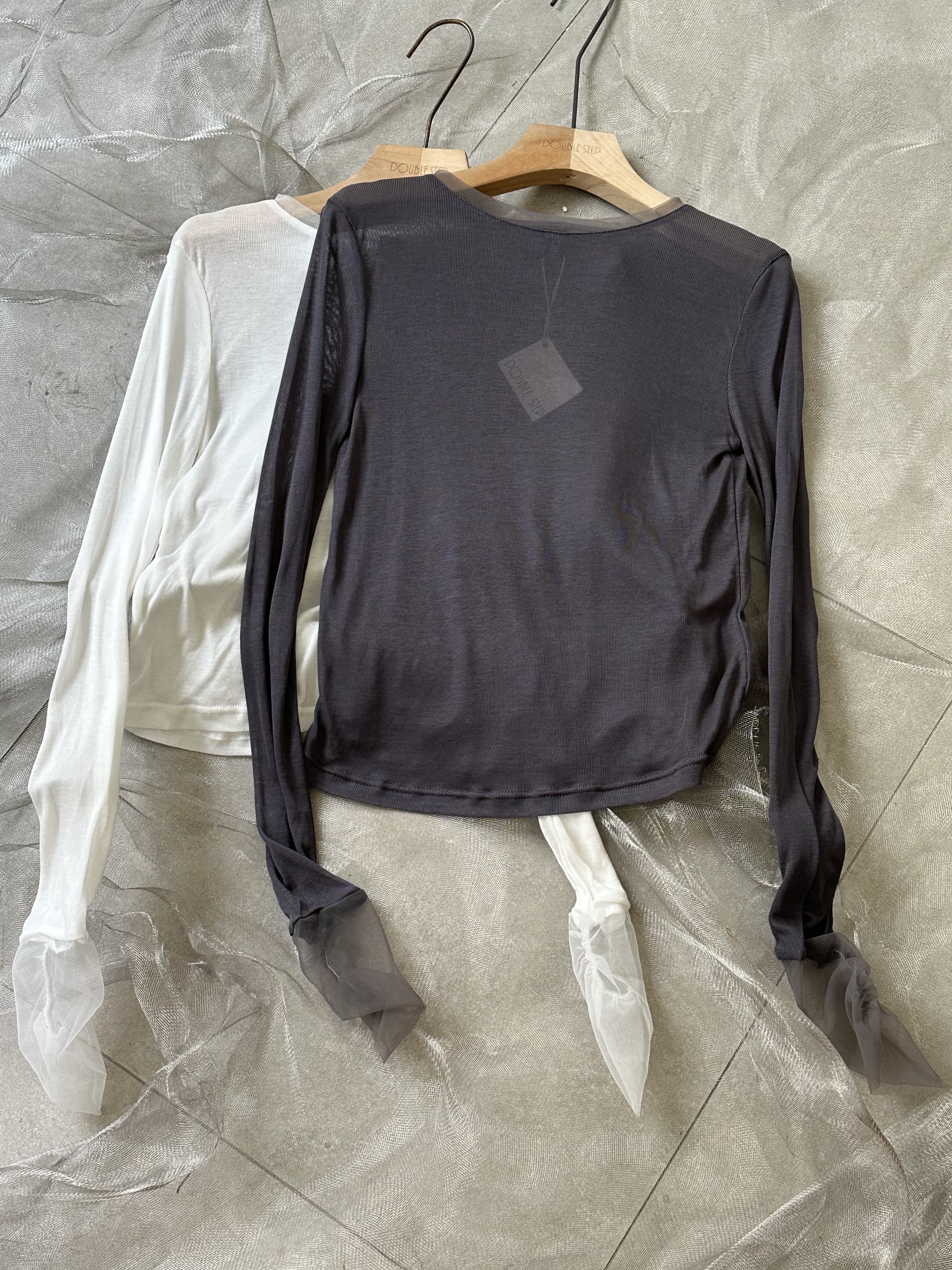 透簿紗袖上衣 - BL53782