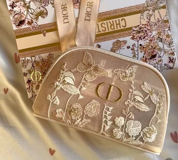 Dior 蝴蝶刺繡贈品化妝袋